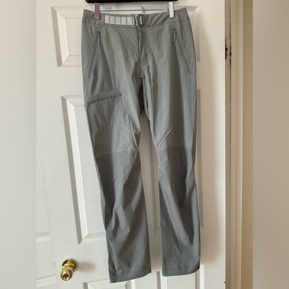 Arc’teryx, size 4, Gray color hiking pants. - Picture 1 of 3